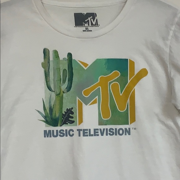 Tops - MTV novelty tee